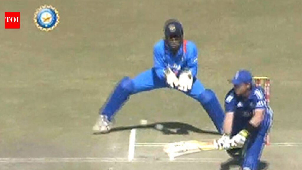 1st ODI: England innings – Top moments